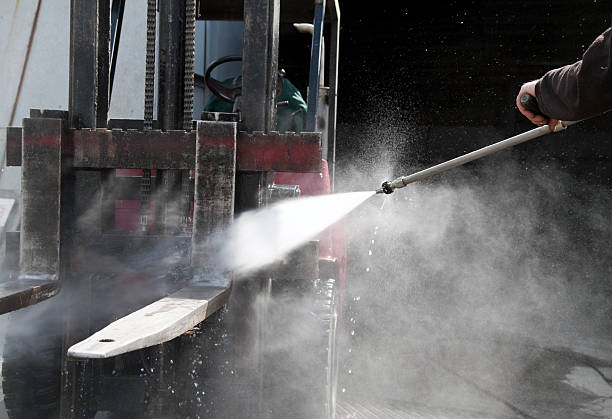 Pressure Washing Contractors in Derwood, MD